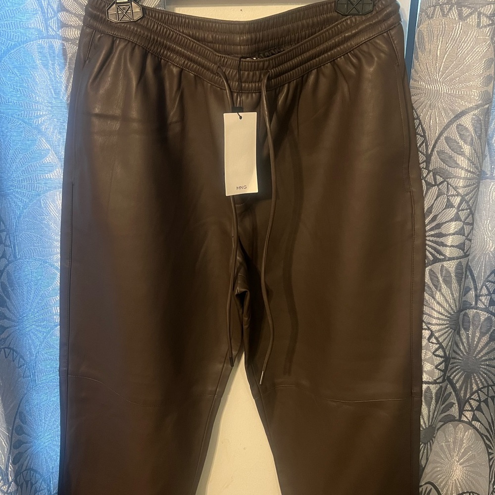 Elegant Brown Leather Trousers